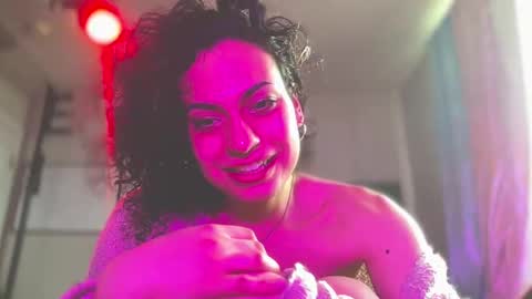 Samantha SayTen online show from February 2025 08:52:02 PM