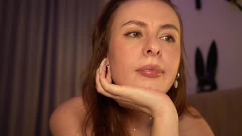 Snapshot of samanthavixen chatting on February 2025 08:13:01 PM Goddess Samantha Vixen online show from February 2025 08:13:01 PM