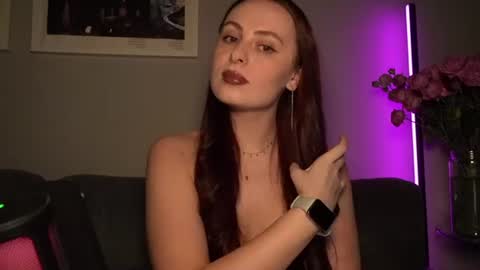 Snapshot of samanthavixen chatting on July 2026 05:27:01 PM Goddess Samantha Vixen online show from July 2026 05:27:01 PM