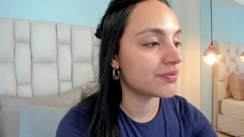 Snapshot of samara_star_ chatting on May 2026 07:18:01 PM Samara Star online show from May 2026 07:18:01 PM