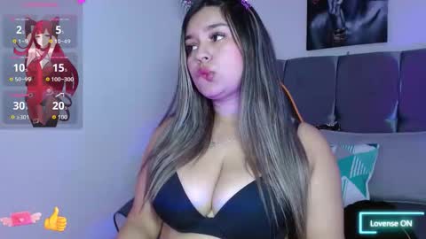 samara_wish online show from October 2025 01:34:02 PM