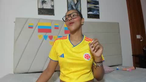 Snapshot of samaraa_smith1 chatting on July 2026 12:20:02 PM samaraa_smith1 online show from July 2026 12:20:02 PM