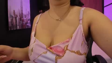 Snapshot of samaraanders chatting on June 2026 05:05:01 AM Samara online show from June 2026 05:05:01 AM