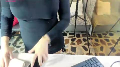 Snapshot of samaraanders chatting on June 2026 04:57:01 AM Samara online show from June 2026 04:57:01 AM