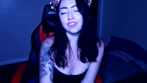 Samara Noir online show from October 2025 02:22:02 AM