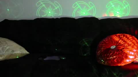 Yaya online show from January 2025 01:02:01 PM