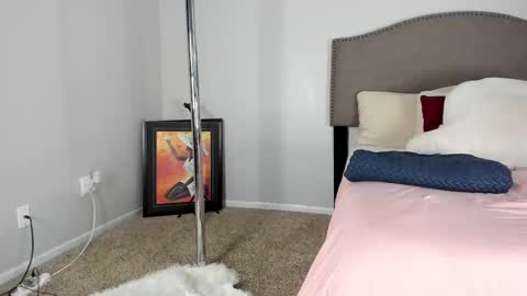 Yaya online show from October 2025 01:36:02 AM