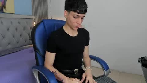 Sam online show from April 2026 12:42:01 PM