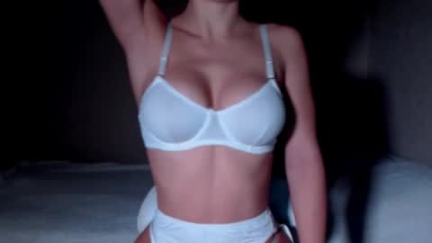 Sam Demia online show from December 2025 02:39:01 AM