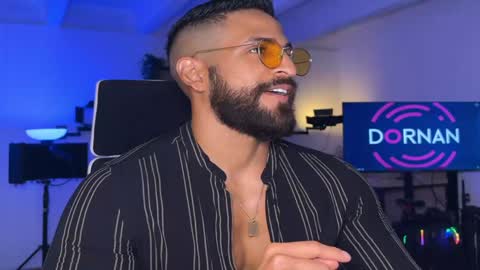 Snapshot of samdornan chatting on December 2024 09:06:01 PM Sam Dornan online show from December 2024 09:06:01 PM