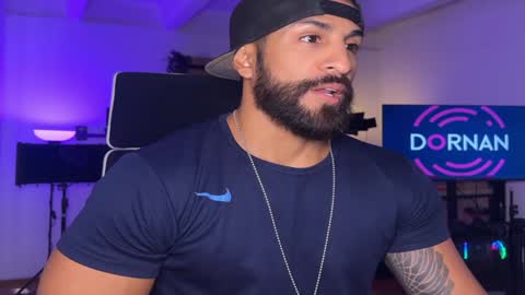 Snapshot of samdornan chatting on January 2025 04:35:01 PM Sam Dornan online show from January 2025 04:35:01 PM