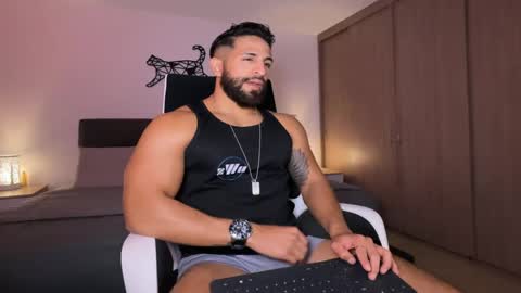 Snapshot of samdornan chatting on March 2025 01:05:01 AM Sam Dornan online show from March 2025 01:05:01 AM