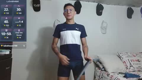 Snapshot of samfox_ chatting on February 2026 11:22:02 AM SAM online show from February 2026 11:22:02 AM