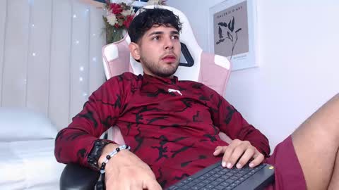 Samir online show from January 2025 12:11:02 PM