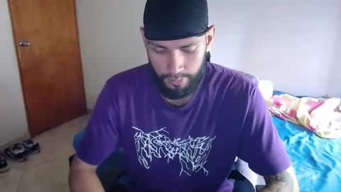 samir_music_ online show from November 2025 12:20:01 PM