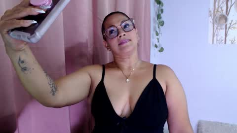 SAMIRA online show from April 2026 07:03:02 PM