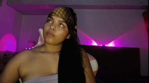 Snapshot of samirabunny_222 chatting on May 2026 11:01:01 PM Danna dulce online show from May 2026 11:01:01 PM