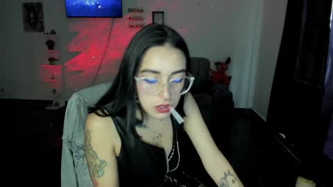 SARA online show from January 2025 09:23:02 PM