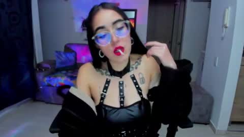 Snapshot of samismith77 chatting on July 2026 11:54:02 PM SARA online show from July 2026 11:54:02 PM