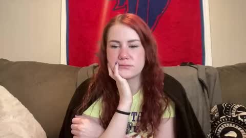 Snapshot of sammieplays chatting on February 2026 05:36:02 PM Playful Sammie online show from February 2026 05:36:02 PM