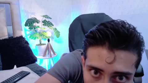 Sammy and Ithan online show from May 2026 11:31:02 AM