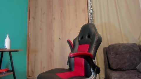 Sophie y Mark online show from January 2025 08:18:02 PM