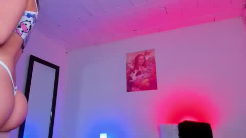 sammy_greyy1 online show from October 2025 06:26:01 AM