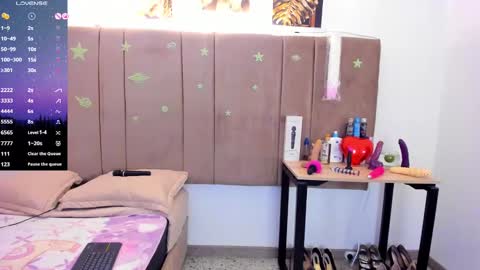  Sammy  online show from February 2025 05:14:01 AM