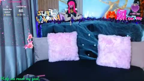 sammylittle_ online show from October 2025 06:52:02 PM