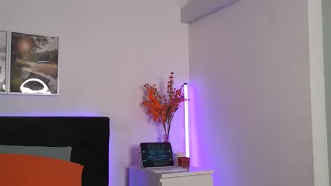 Snapshot of sammypeeks chatting on November 2025 08:24:01 AM SammyPeeks online show from November 2025 08:24:01 AM