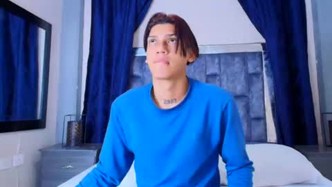 Snapshot of samuel_sincee chatting on January 2025 05:29:01 AM Samuel Sincee online show from January 2025 05:29:01 AM