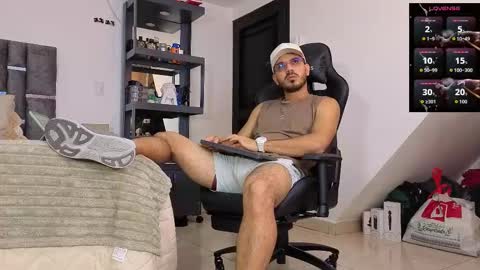  Samuel Coopper  online show from March 2026 06:58:01 PM