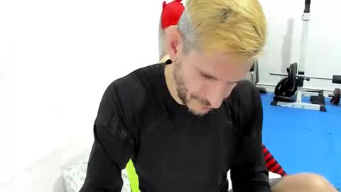 Snapshot of samuraijiu1 chatting on December 2025 11:45:02 PM Samuraijiu online show from December 2025 11:45:02 PM