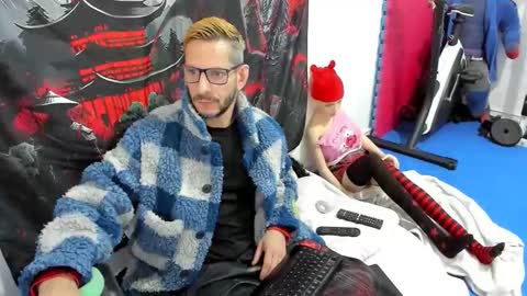 Snapshot of samuraijiu1 chatting on December 2025 01:30:01 PM Samuraijiu online show from December 2025 01:30:01 PM