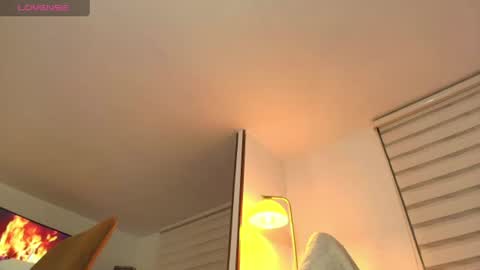 Snapshot of samy_jonnes_ chatting on June 2026 02:53:01 AM Hello I am absent due to a family calamity I will return soon-hola estoy ausente por un problema familiar volvere pronto. online show from June 2026 02:53:01 AM