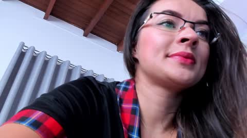 Samy Bennet online show from January 2025 07:46:01 PM