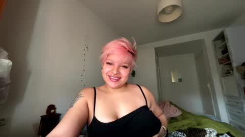 Samymoon online show from October 2025 09:33:01 AM