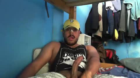 Snapshot of sandalo123 chatting on March 2026 06:33:01 PM sandalo123 online show from March 2026 06:33:01 PM