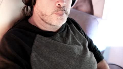 Sanders online show from January 2025 01:56:01 AM