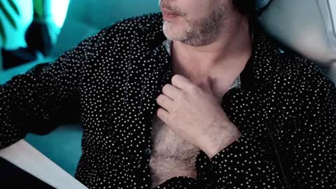 Sanders online show from February 2025 03:34:02 AM