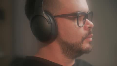 Sanders online show from March 2026 01:53:02 AM