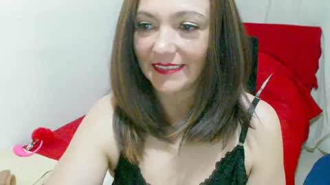 sandi amaya online show from December 2024 11:14:01 PM