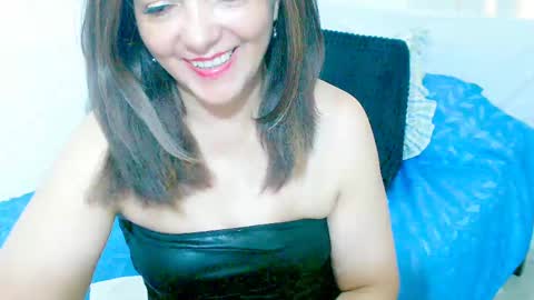 sandi amaya online show from February 2025 10:09:02 PM
