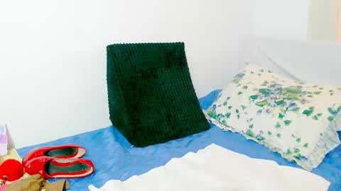 sandi amaya online show from February 2025 03:15:02 PM