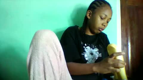 Snapshot of sandra1253099 chatting on April 2026 06:00:02 AM sandra1253099 online show from April 2026 06:00:02 AM