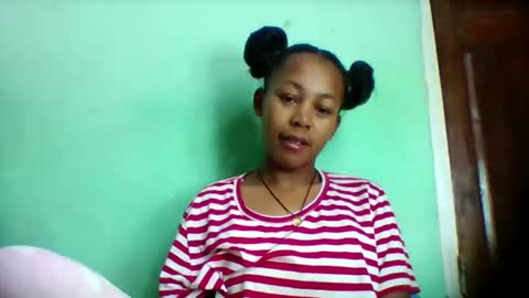 Snapshot of sandra1253099 chatting on May 2026 05:49:01 AM sandra1253099 online show from May 2026 05:49:01 AM