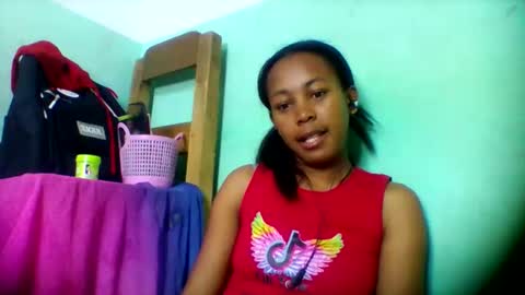 Snapshot of sandra1253099 chatting on June 2026 07:24:01 AM sandra1253099 online show from June 2026 07:24:01 AM