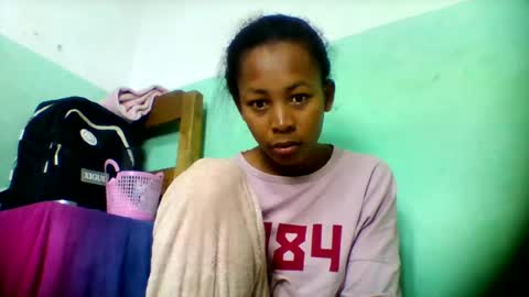 Snapshot of sandra1253099 chatting on July 2026 06:10:01 AM sandra1253099 online show from July 2026 06:10:01 AM