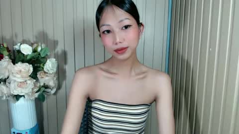 Snapshot of sandra_cruzz chatting on June 2026 04:37:01 AM sandra online show from June 2026 04:37:01 AM
