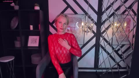 Sandra online show from February 2025 08:24:02 AM